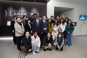 座談会集合写真